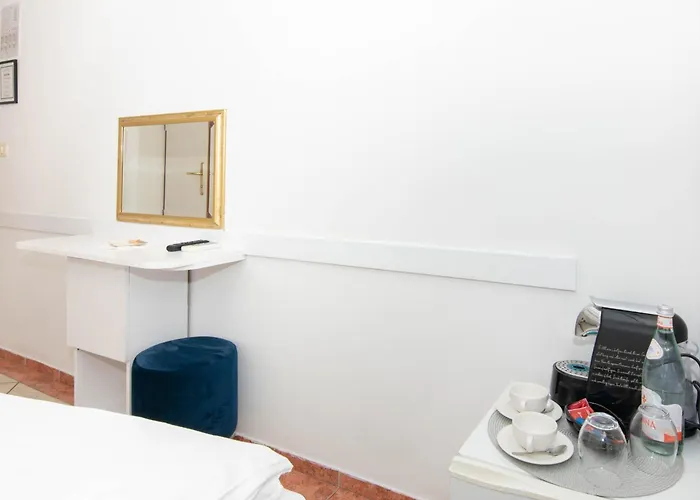 Bed And Brekfast Donatella 4*