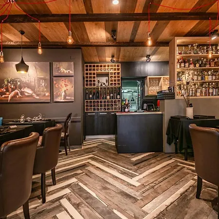 베드 앤 브랙퍼스트 도나텔라 B&B 피란