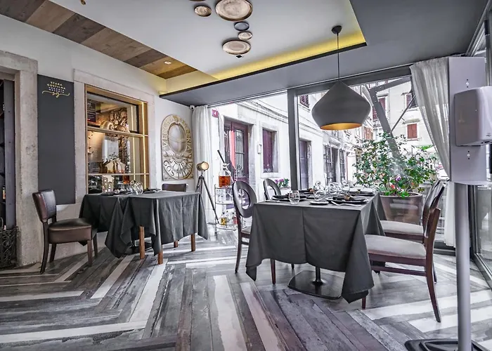 Bed And Brekfast Donatella Bed and Breakfast Πιράν