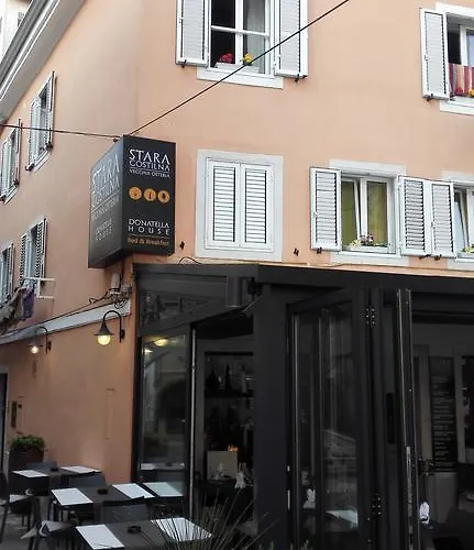 Bed and Breakfast Bed And Brekfast Donatella Πιράν